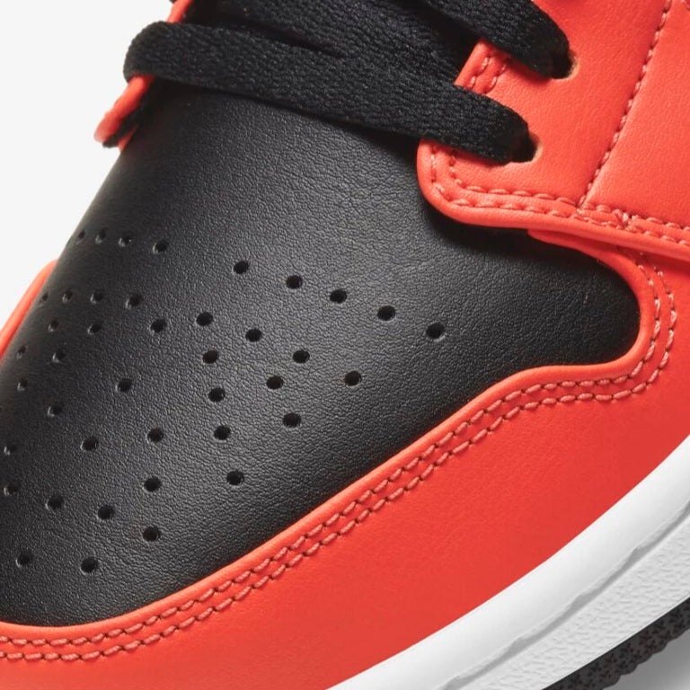 Air Jordan 1 Low SE
"Black Turf Orange"