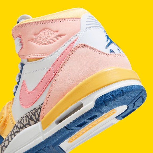 Air Jordan Legacy 312
"White Coral Pink French Blue" (GS)