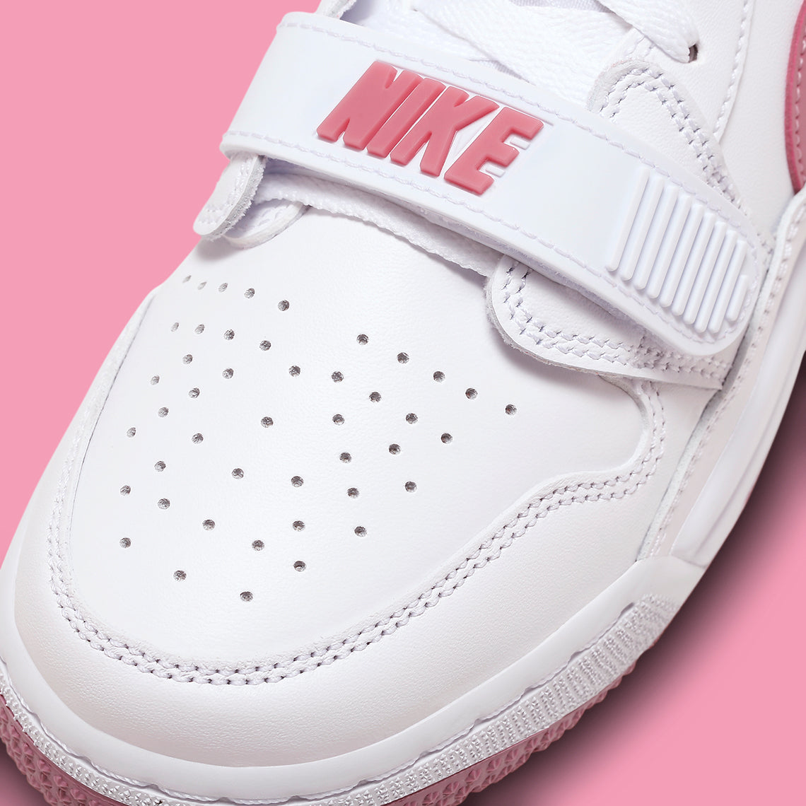 Air Jordan Legacy 312 “Desert Berry”