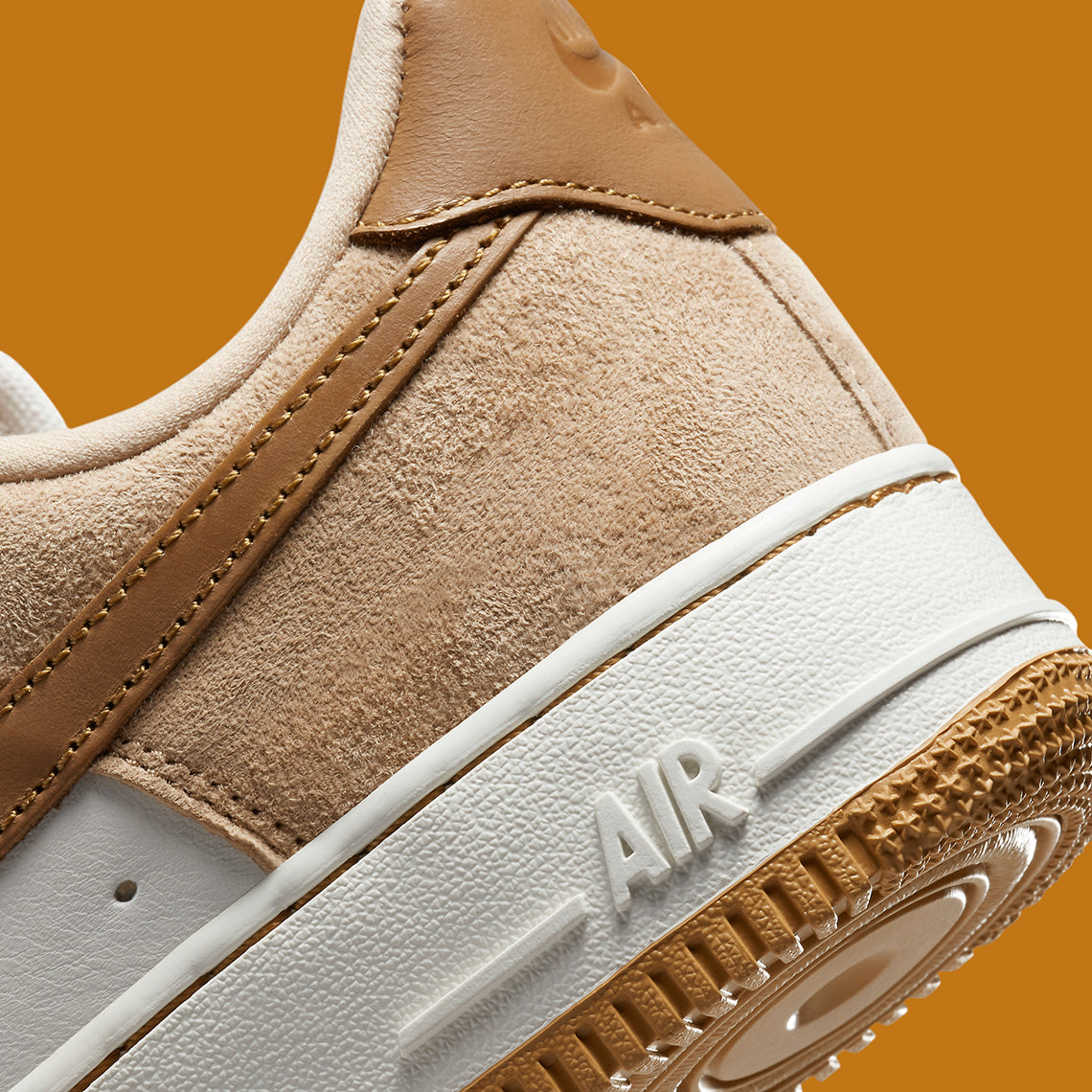 Air Force 1 Low LXX
"Vachetta Tan Flax" (Women's)
SKU: DX1193-200