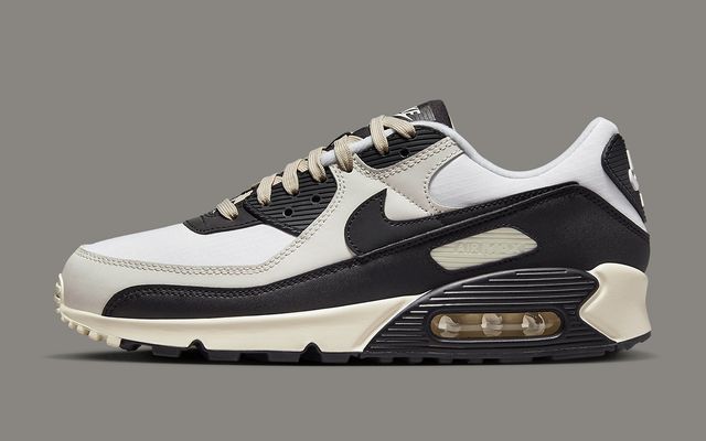 Air Max 90
"Phantom Coconut Milk"