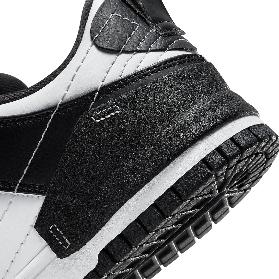 Nike Dunk Low Disrupt 2
"Panda"