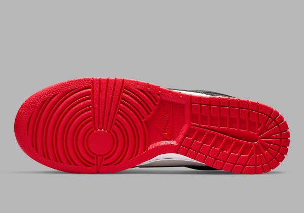 Nike Dunk Low EMB
"NBA 75th Anniversary Chicago"