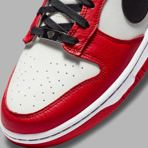 Nike Dunk Low EMB
"NBA 75th Anniversary Chicago"