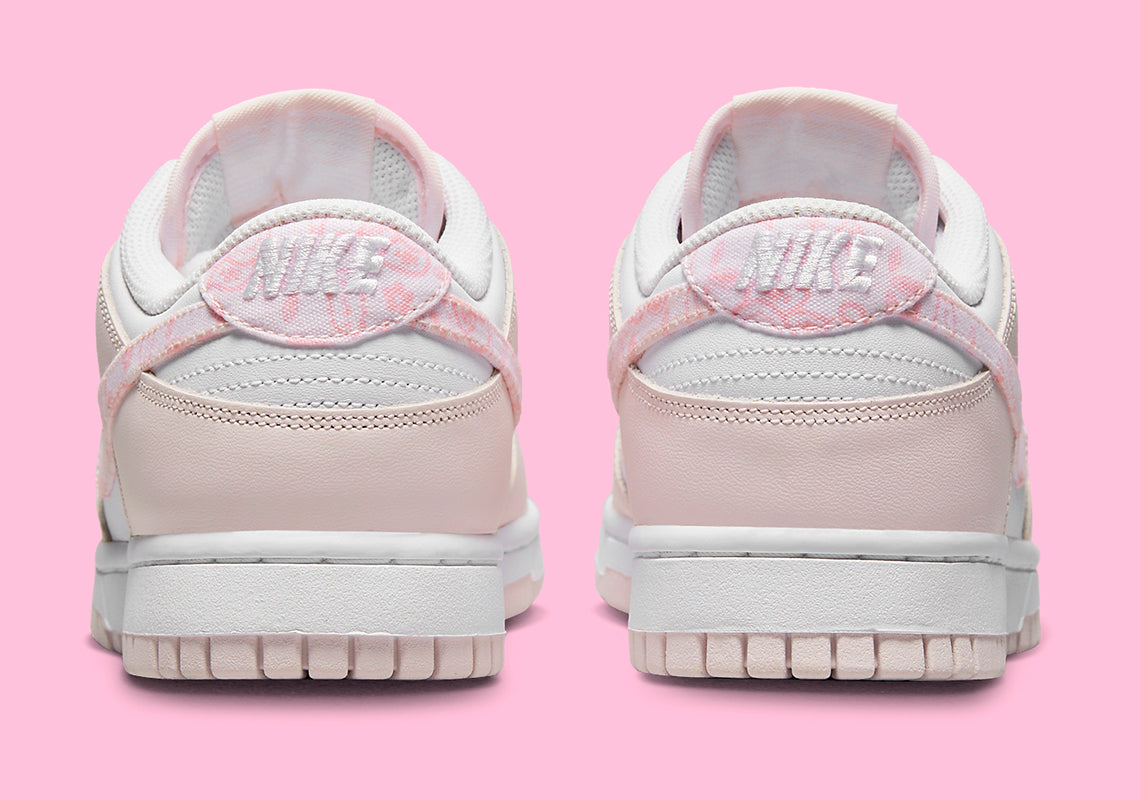 Nike Dunk Low Essential
"Paisley Pack Pink" (Women's)