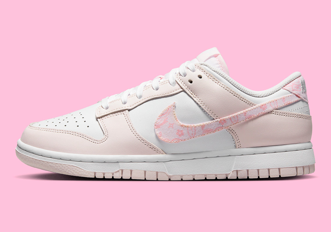 Nike Dunk Low Essential
"Paisley Pack Pink" (Women's)