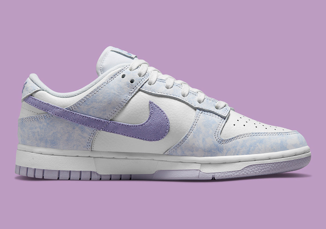 Nike Dunk Low
"Purple Pulse" (Women's)