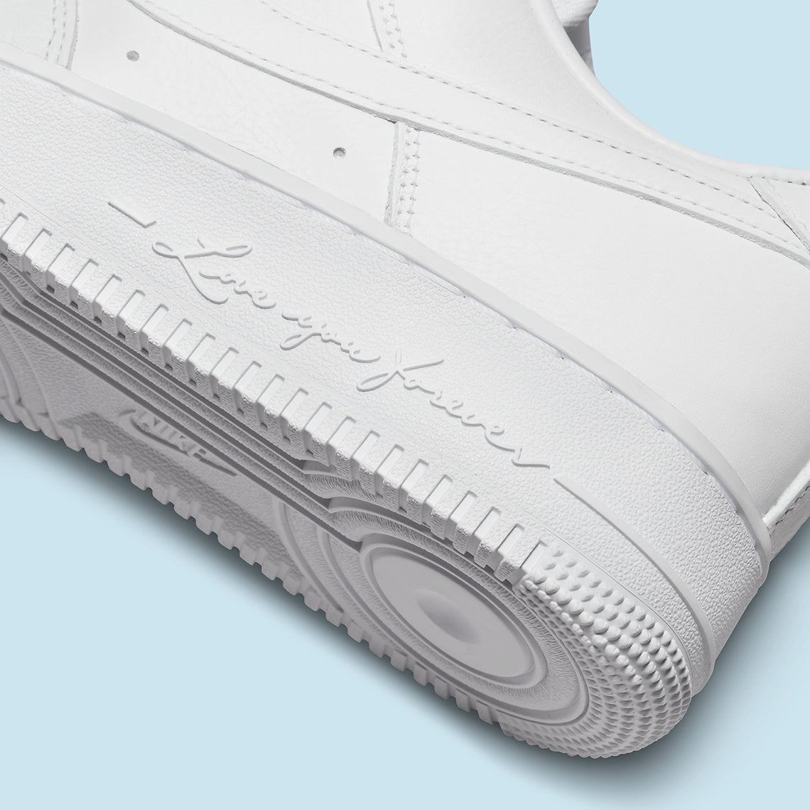 Air Force 1 Low x
Drake NOCTA "Certified Lover Boy"
