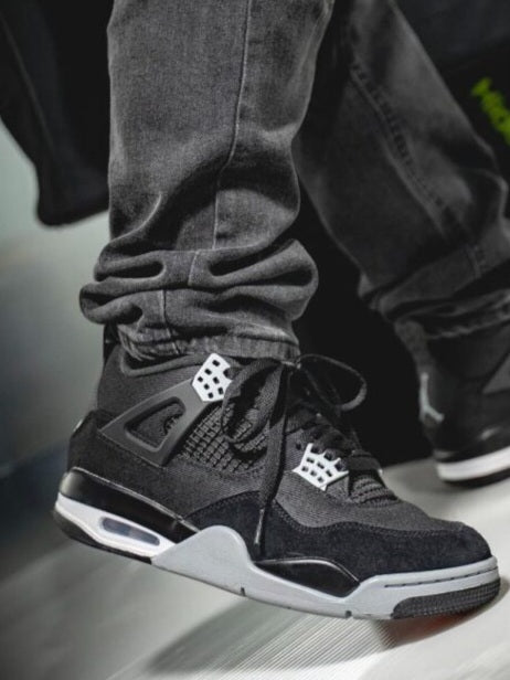 Air Jordan 4 Retro SE 