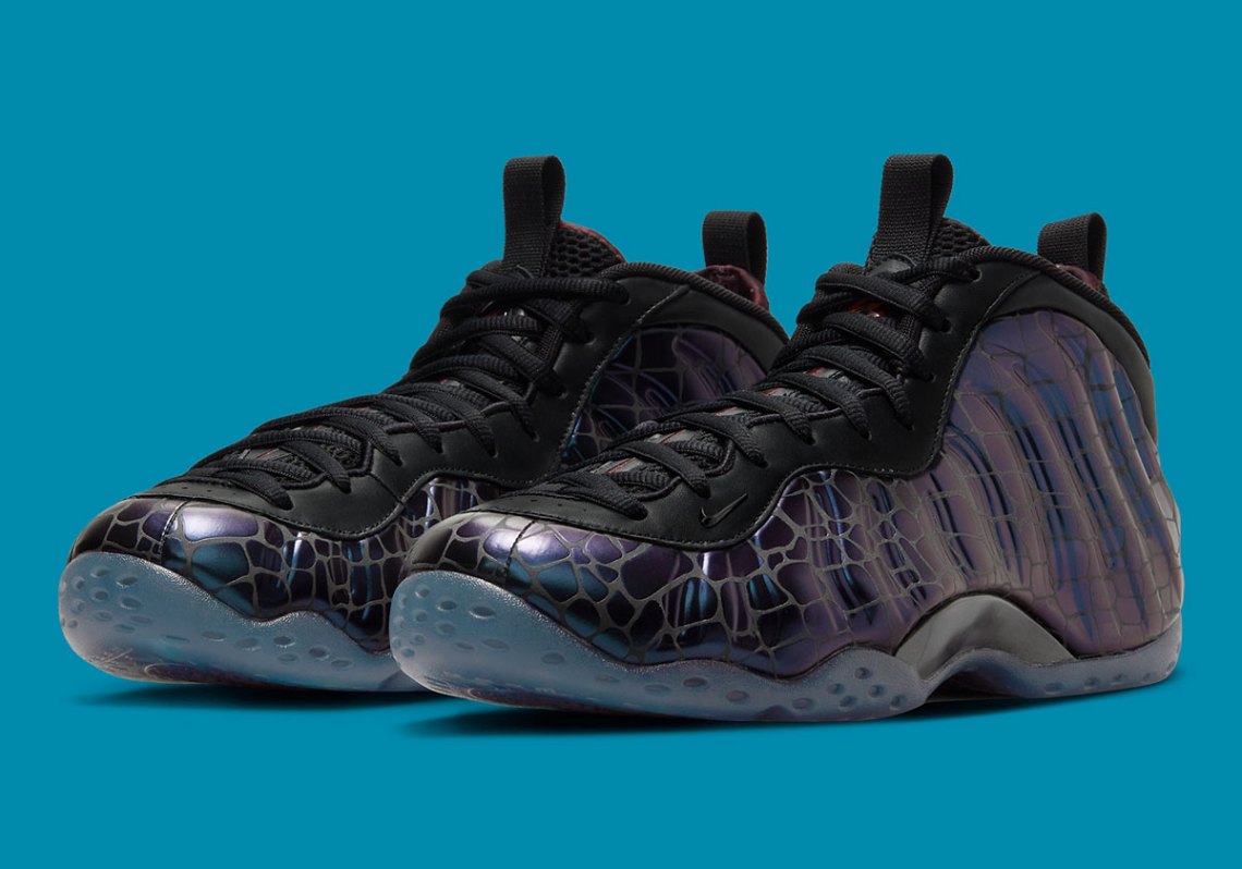Nike Air Foamposite One
"Tekken 8 Kazuya Mishima"