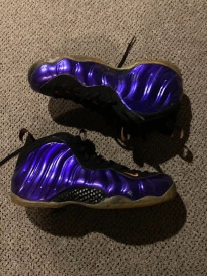 Nike Air Foamposite One
"Phoenix Suns"