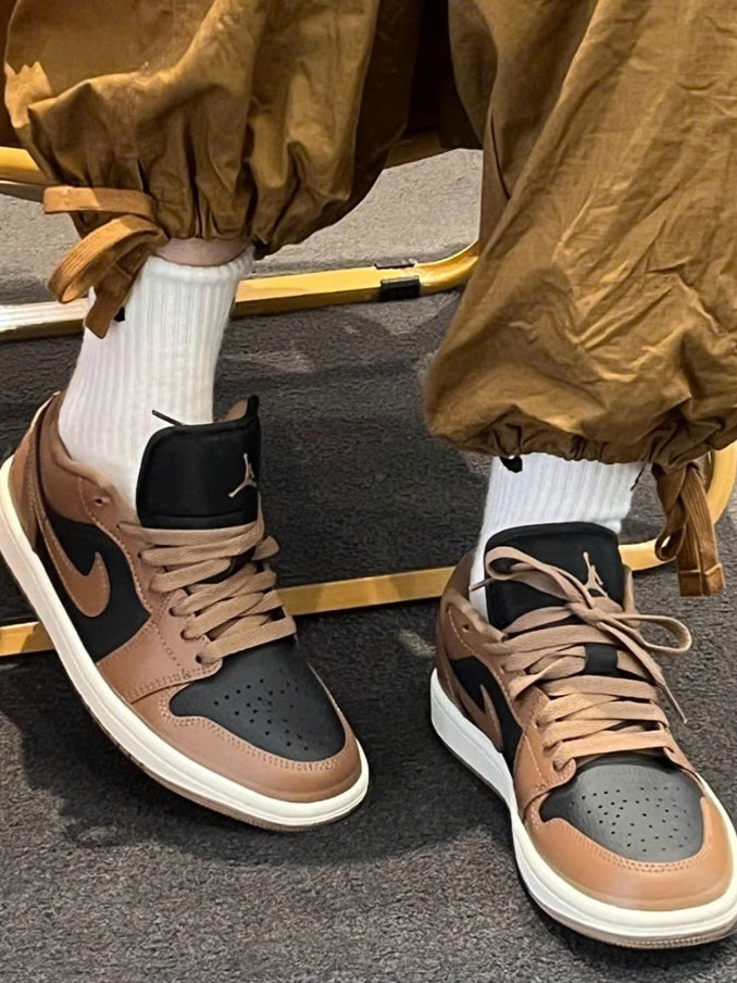 Air Jordan 1 Low
"Archaeo Brown" (Women's)