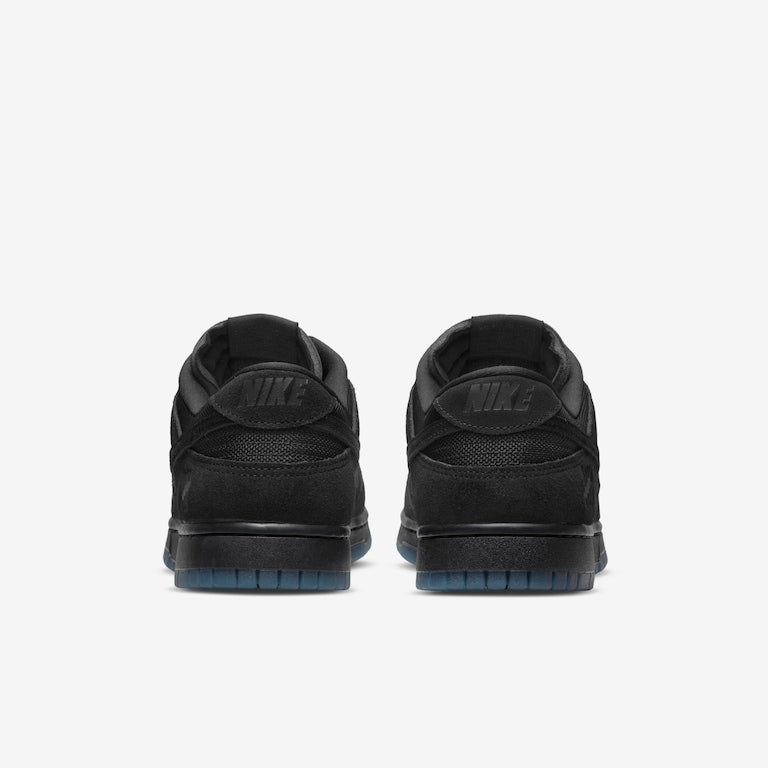 Nike Dunk Low SP x
Undefeated "5 On It Black"