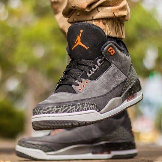 Air Jordan 3 Retro
"Fear Pack'