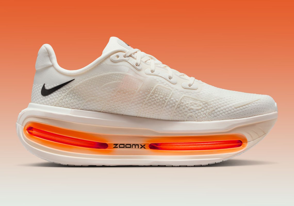 Nike Vomero Premium
"Sail Coconut Milk"
