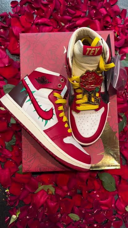 Air Jordan 1 Hight Zoom CMFT 2 x Teyana Taylor "A Rose From Harlem"