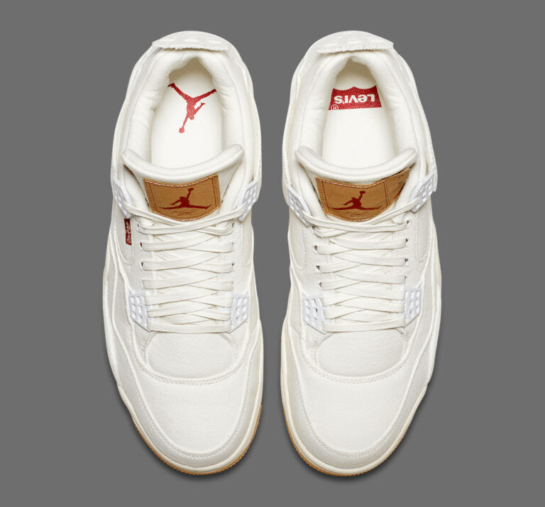 Air Jordan 4 Retro
"Levi's White" (Levi's Tag)
