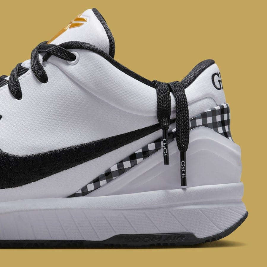 Nike Kobe 4 Protro
"Mambacita Gigi"
