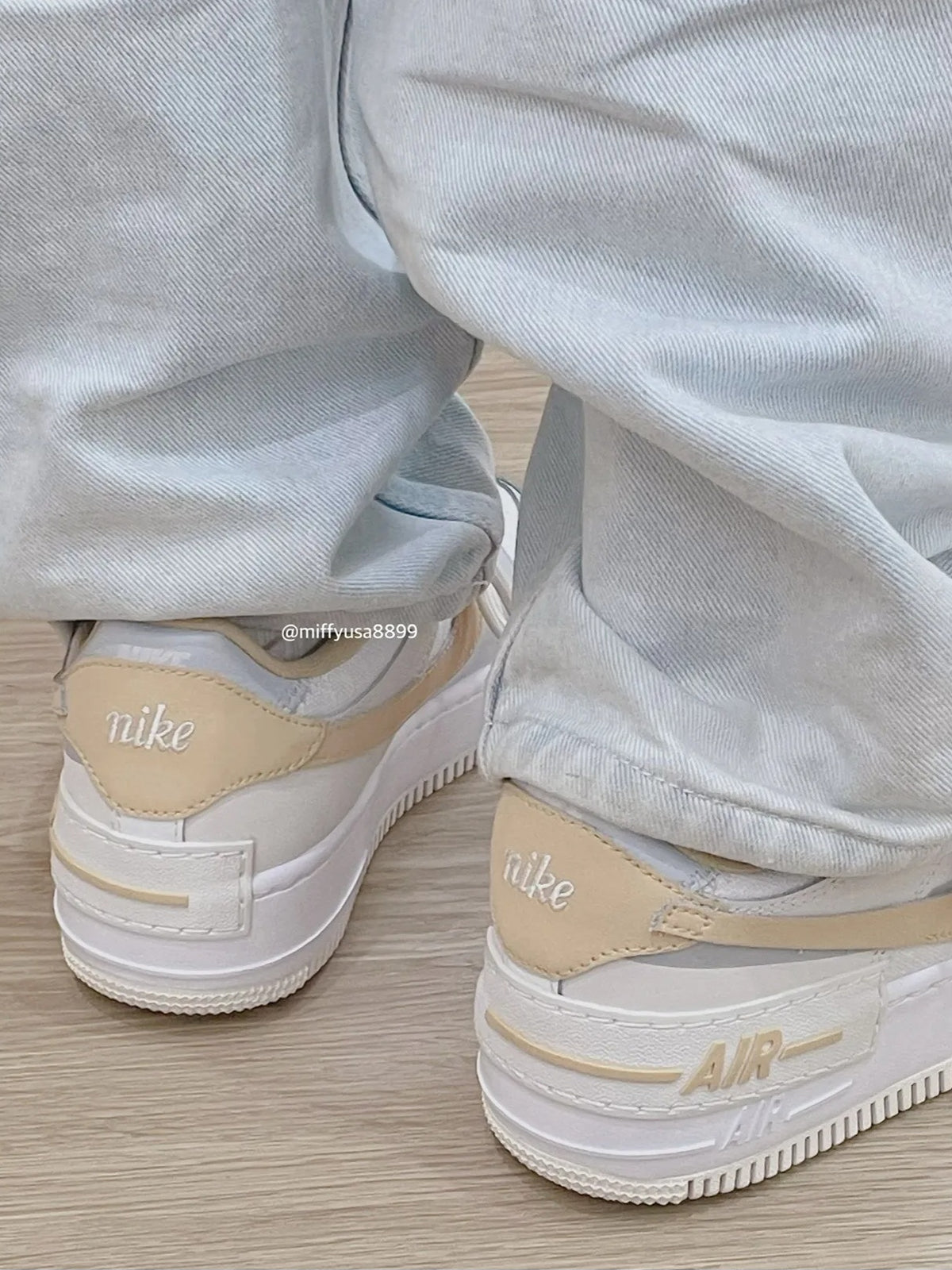 Air Force 1 Low Shadow
"Sail Tan" (Women's)