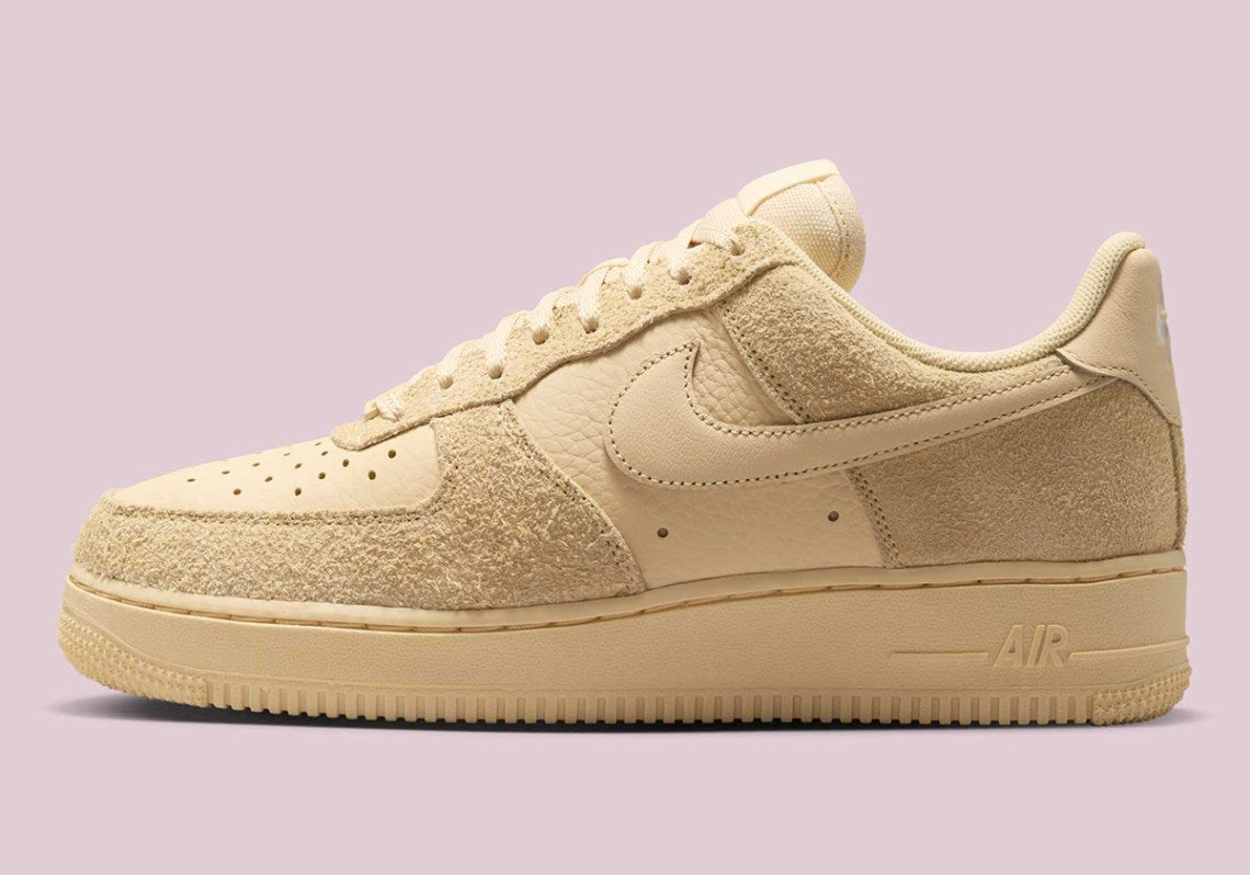 Air Force 1 Low '07 "Pale Vanilla" (Women's)