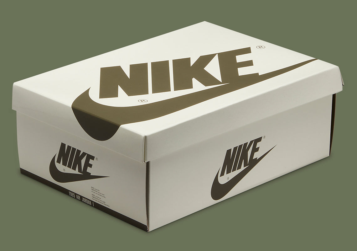 Air Jordan 1 Retro Low OG SP x
Travis Scott "Olive"