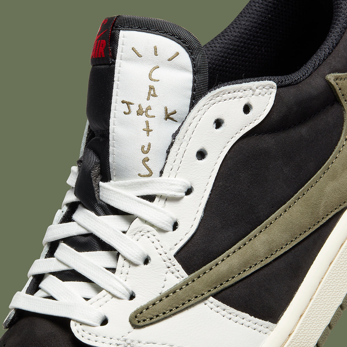 Air Jordan 1 Retro Low OG SP x
Travis Scott "Olive"