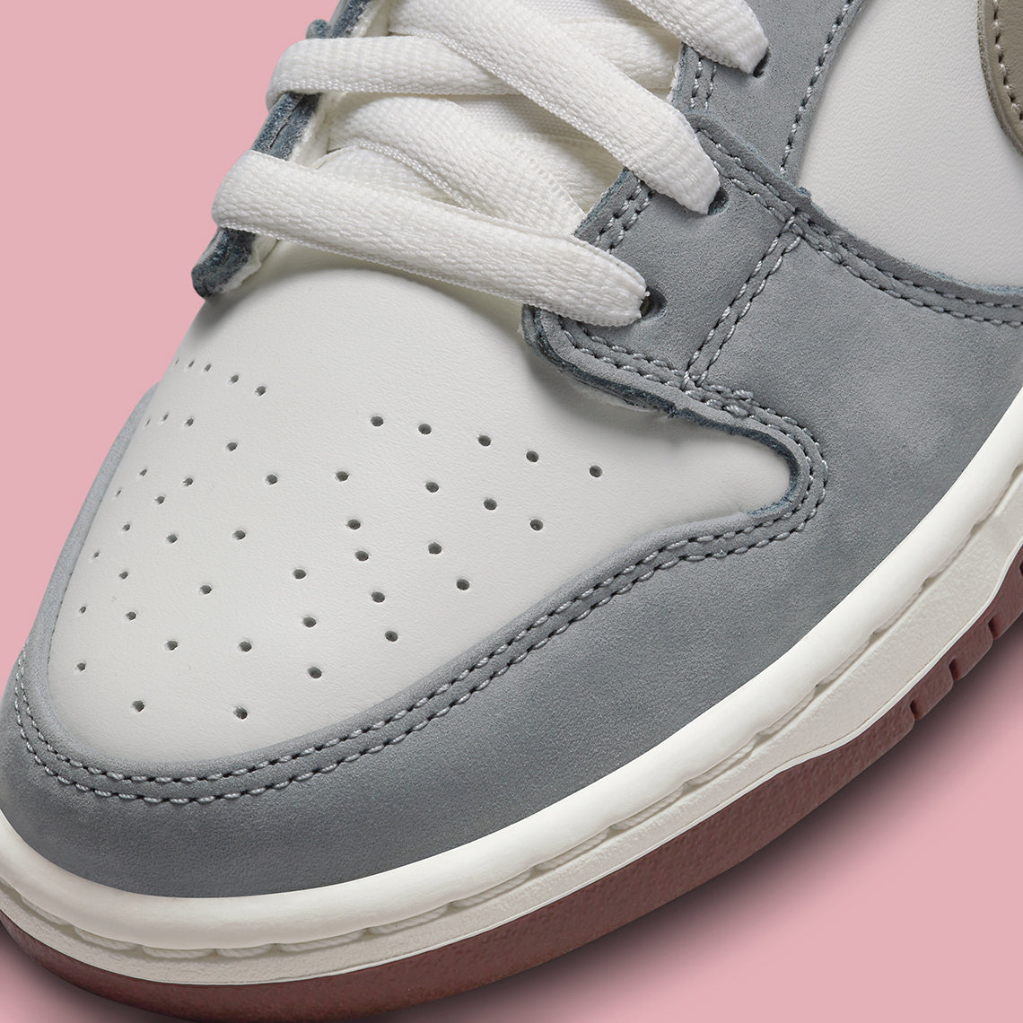 Nike SB Dunk Low
"Yuto Horigome"