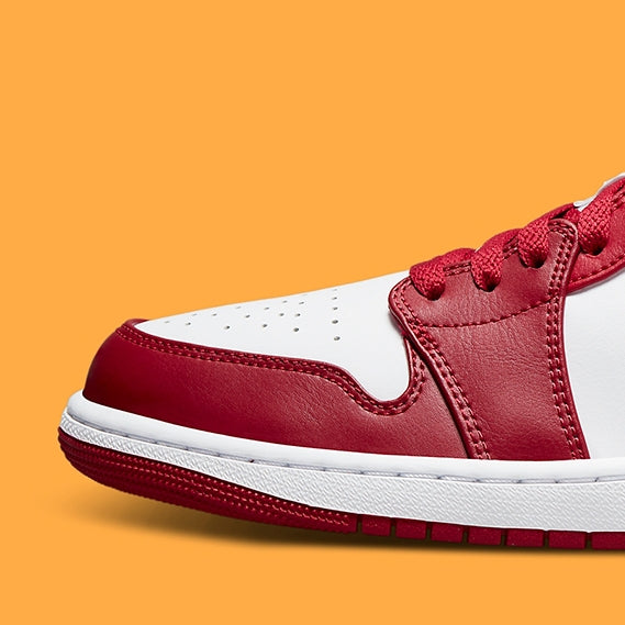 Air Jordan 1 Low
"Cardinal Red"