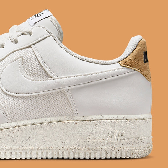 Air Force 1 Low '07 LV8
'Next Nature Cork"