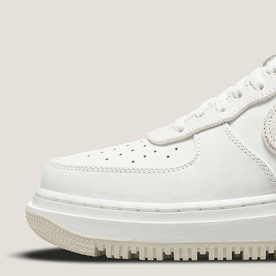 Air Force 1 Low Luxe
"Summit White Light Bone"