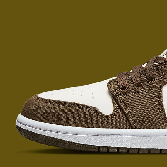 Air Jordan 1 Low SE
"Light Olive"