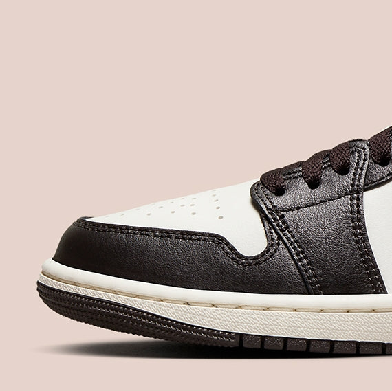 Air Jordan 1 Low
"Shadow Brown"