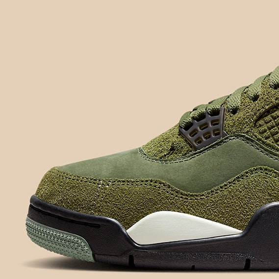 Air Jordan 4 Retro SE "Craft Medium Olive"