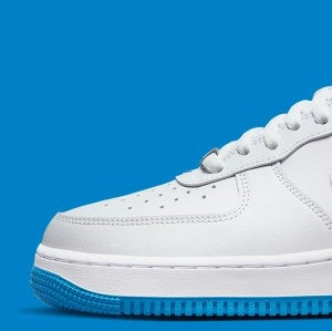 Air Force 1 Low '07
"White Light Photo Blue"