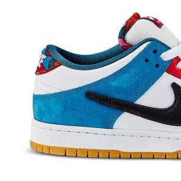 Nike SB Dunk Low Pro QS
"Parra" (Friends & Family)