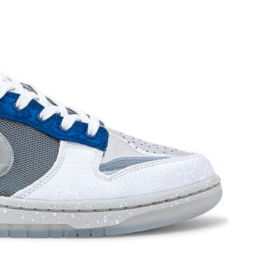 Nike Dunk Low SP
"What The CLOT"