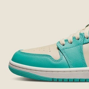 Air Jordan 1 Low
"Tropical Teal" (Women's)