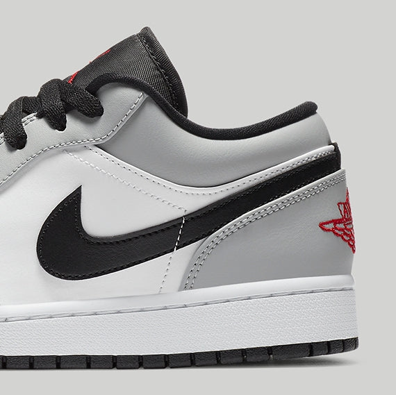 Air Jordan 1 Low
"Light Smoke Grey"