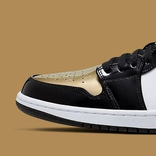 Air Jordan 1 Low
"Gold Toe"