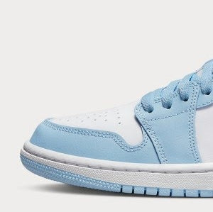 Air Jordan 1 Low
"White Ice Blue" (Women's)