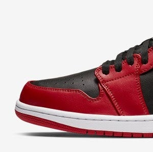 Air Jordan 1 Low
"Reverse Bred"