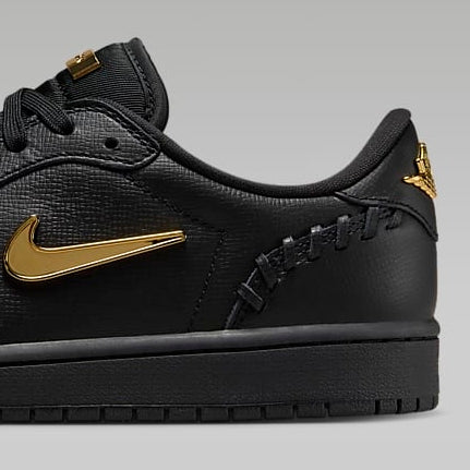 Air Jordan 1 Low
"Method of Make Black Metallic Gold" (Women's)