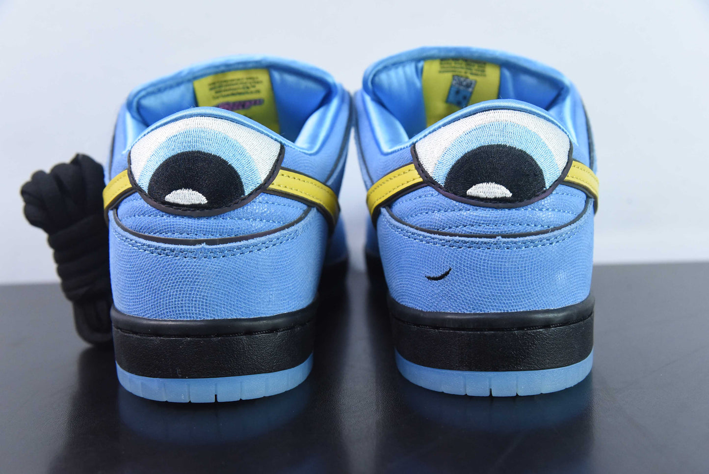 Nike Dunk Low SB - The Powerpuff Girls "Lindinha"