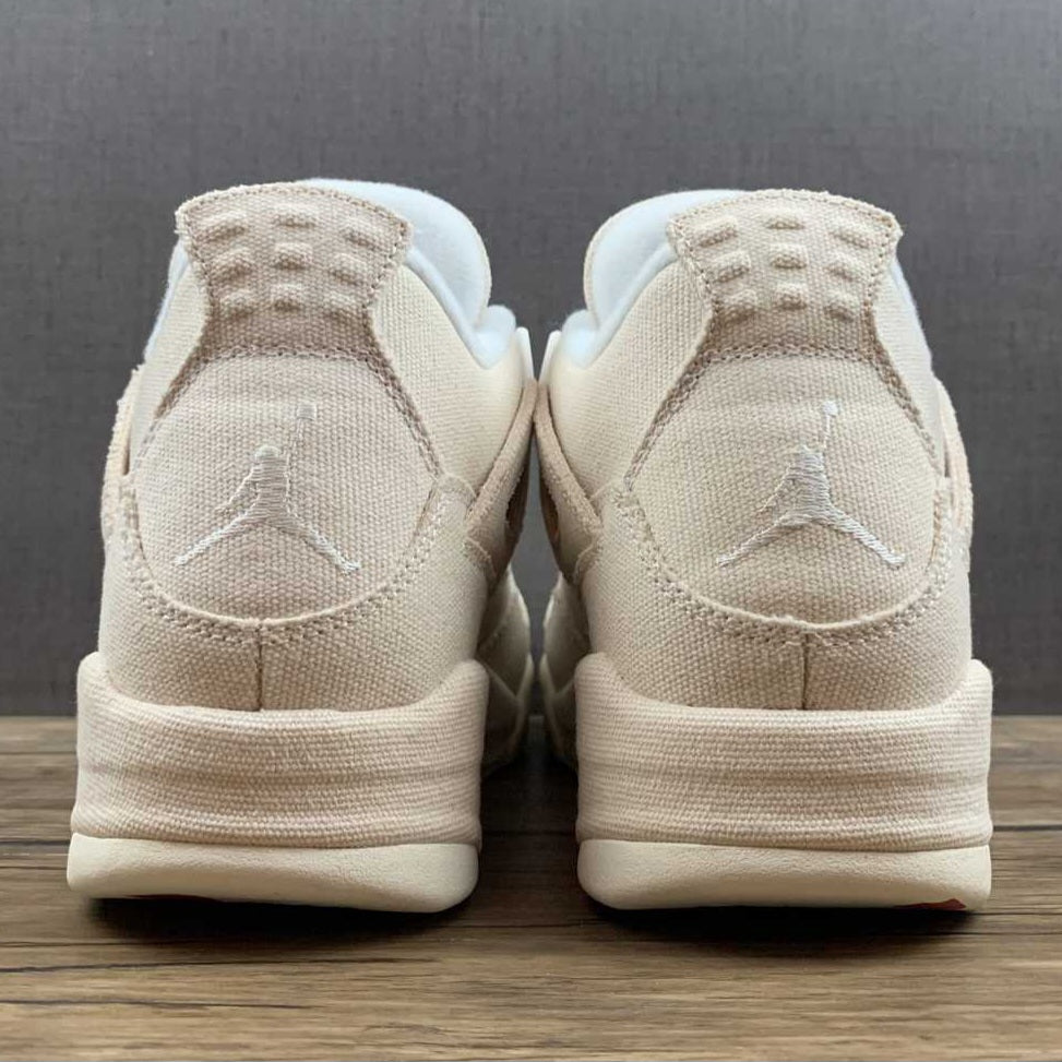 Air Jordan 4 Retro
"Blank Canvas"