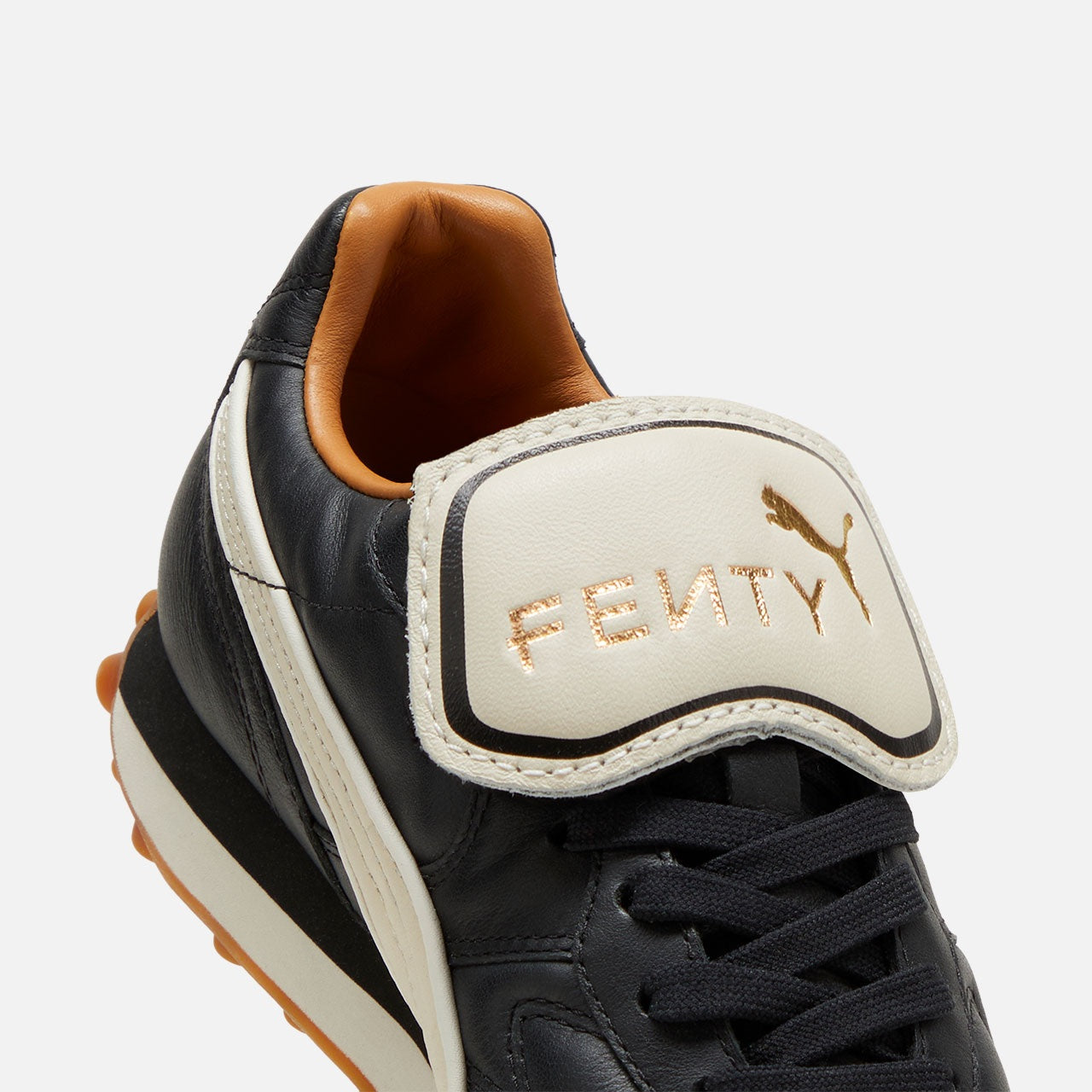 Puma Avanti VL x 
Rihanna Fenty Vintage "Leather Black'