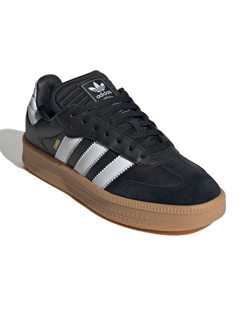 Adidas Samba XLG
"Core Black Gum"