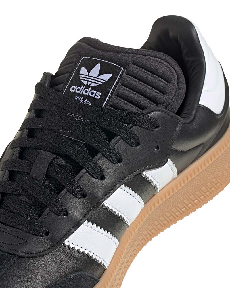 Adidas Samba XLG
"Core Black Gum"