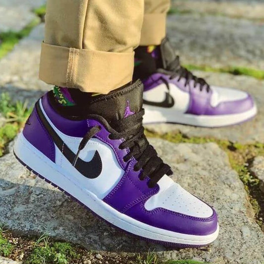 Air Jordan 1 Low
"Court Purple White"