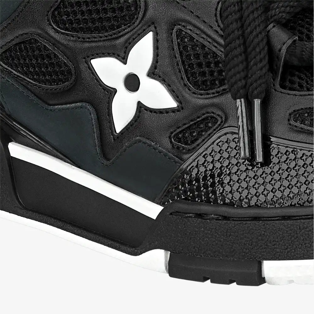 LOUIS VUITTON - LV Skate "Black White"