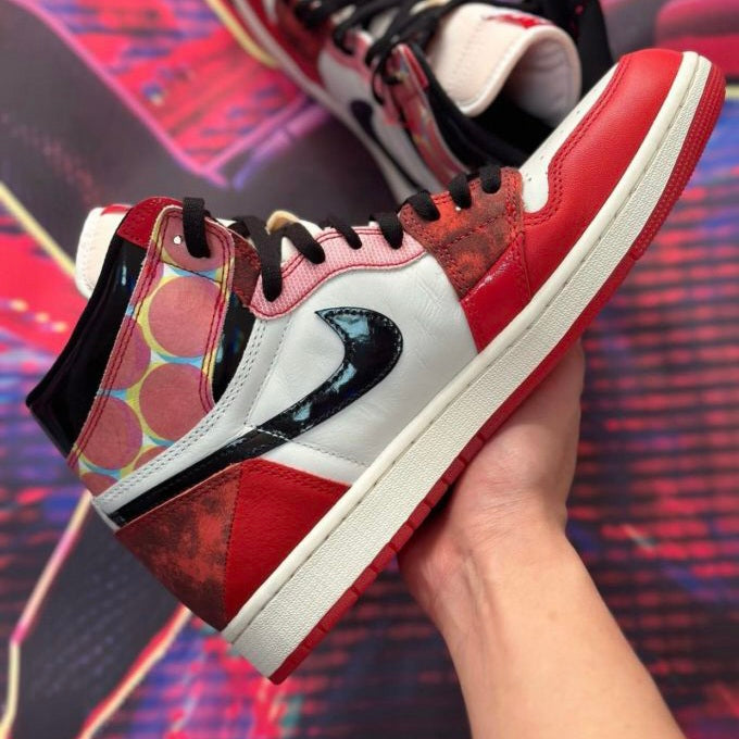 Air Jordan 1 Retro High OG x
Spider-Man "Across the Spider-Verse"